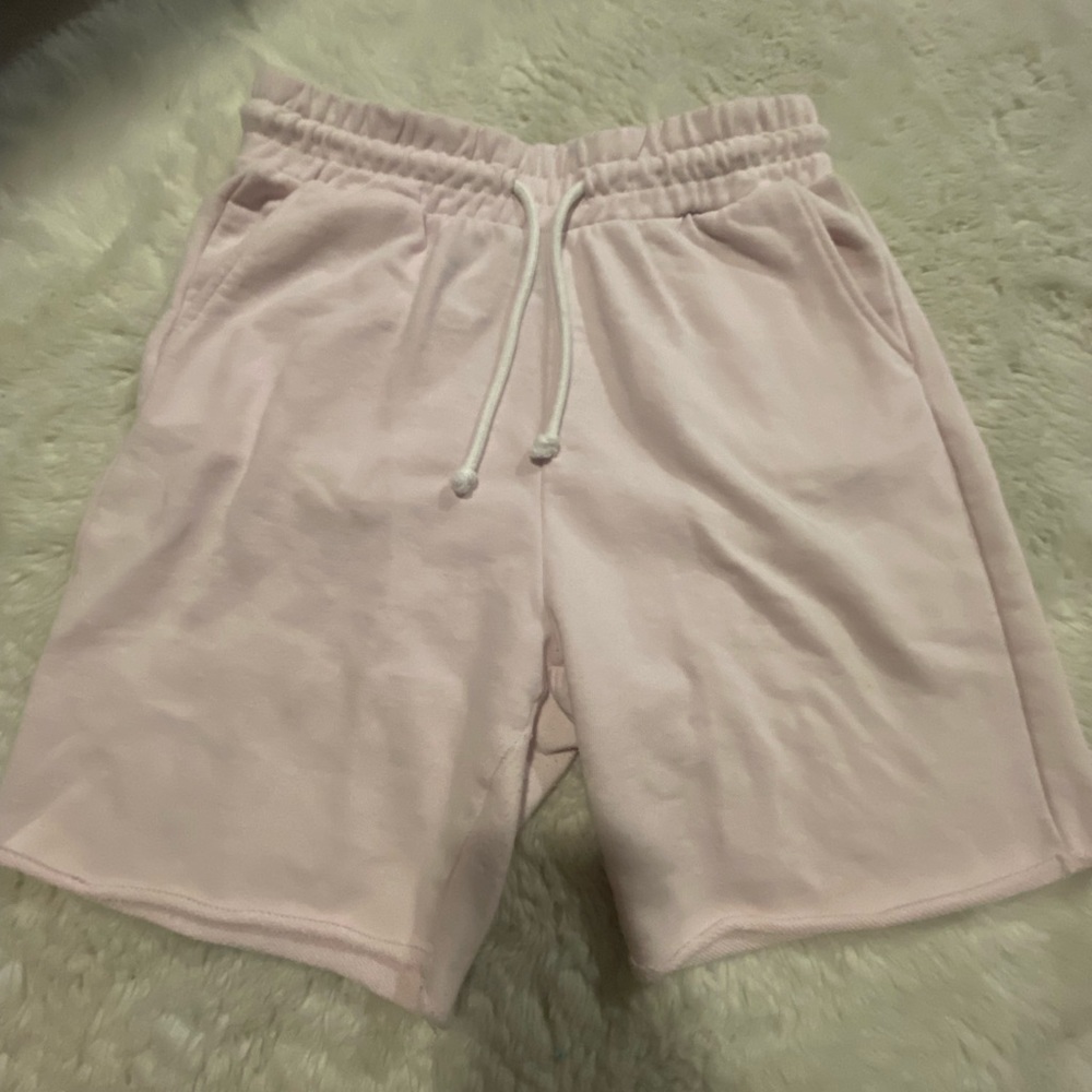H&M pink men’s regular fit soft comfy shorts S